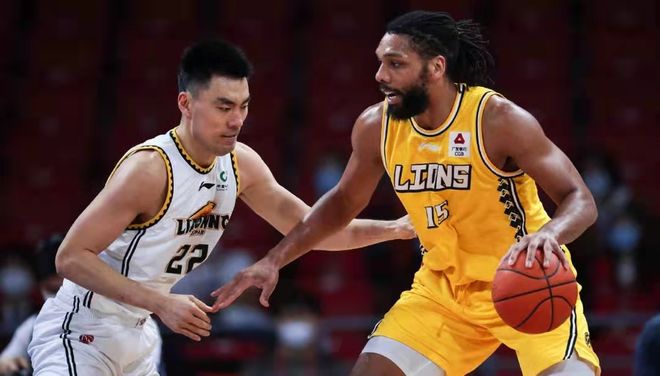 阿德巴约：过去4战我们场均只得108分左右，必须改变这一点（阿德巴约：近4场场均仅108分，我们必须做出改变）