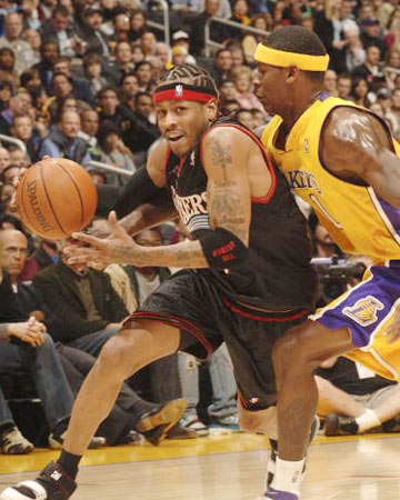 足球之所以迷人，就在这里（这就是足球的魅力）