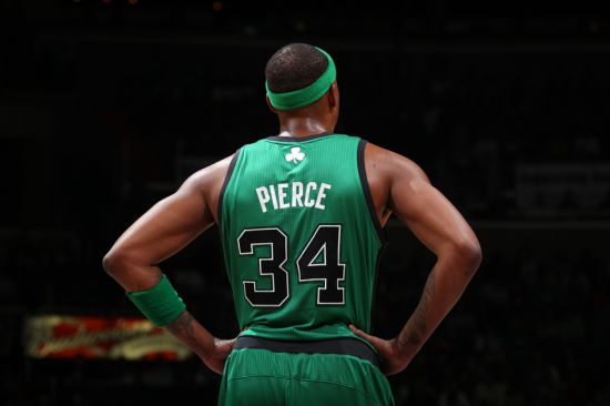 常州举办足球音乐晚会，黄紫昌夫妇甜蜜献唱《小酒窝》（常州足球音乐之夜：黄紫昌夫妇深情合唱《小酒窝）