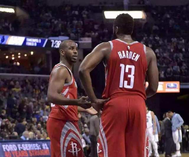 新一期身价排行榜：亚马尔领跑，穆西亚拉与奥利塞保持不变（最新身价榜出炉：亚马尔居首，穆西亚拉与奥利塞身价未变）