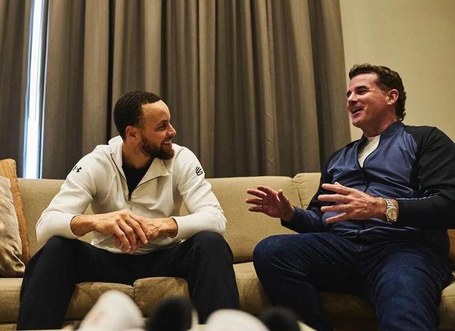 法尔克：拜仁仍在密切关注DV9，同时也对弗兰库利诺-朱感兴趣（法尔克：拜仁继续跟进DV9，也有意弗兰库利诺-朱）