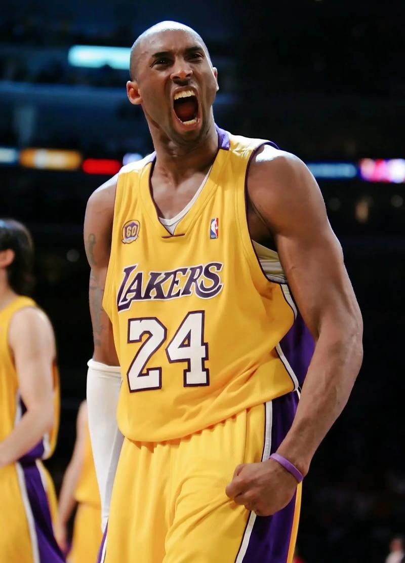 那些年，我们一起追的球星：斯托伊奇科夫（我们的追星年代：斯托伊奇科夫）