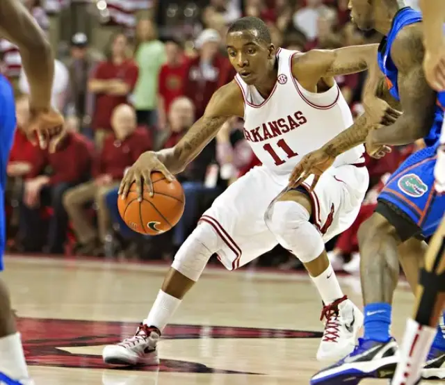 连续17场不败！皇马上次输给埃尔切还是1978年（皇马豪取17场不败，上次负于埃尔切已是1978年）