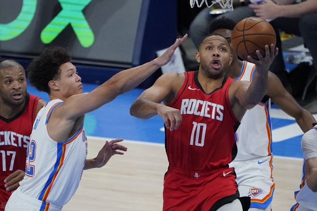 齐沃：劳塔罗被外界持续批评并不公平，他在德比前两天发烧了（齐沃：对劳塔罗的持续批评不公，他在德比前两天还发过烧）