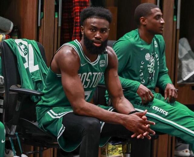 FM：诸多欧洲豪门有意布阿迪，他可能3月就进入法国国家队（FM：多家欧陆豪强追逐布阿迪，或将于3月入选法国队）