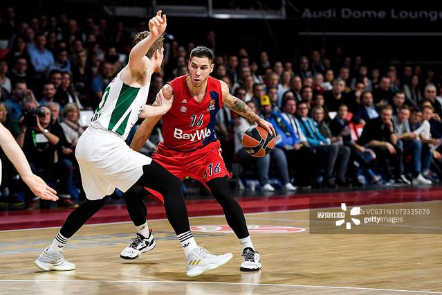 希克：本菲卡创造了很多机会，今天的比赛非常艰难（希克：本菲卡机会多，我们经历了一场苦战）